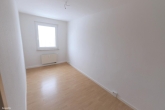 Südbalkon und Tageslichtbad - 3-Raum-Wohnung ab September verfügbar - Schlafzimmer 2